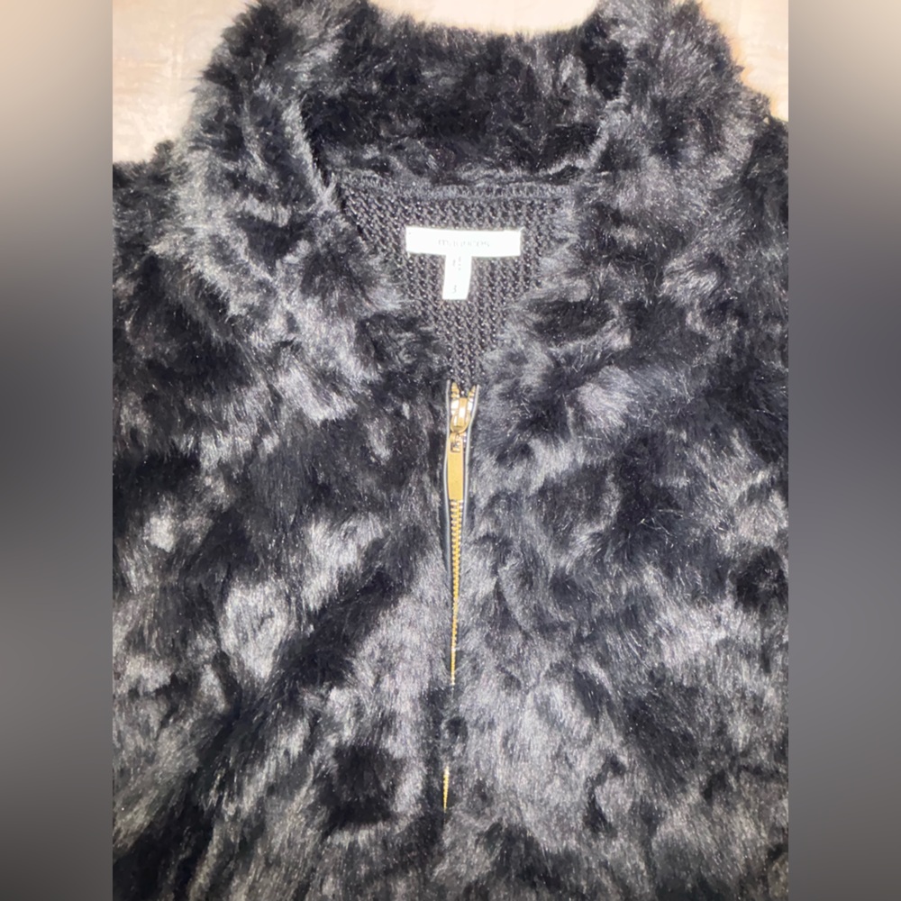Maurices Womens Black Faux Fur Sleeveless Zip Closure Vest Plus Size 3 - Picture 3 of 6